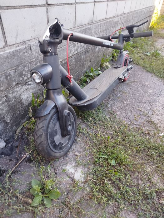 продам єлектросамокат