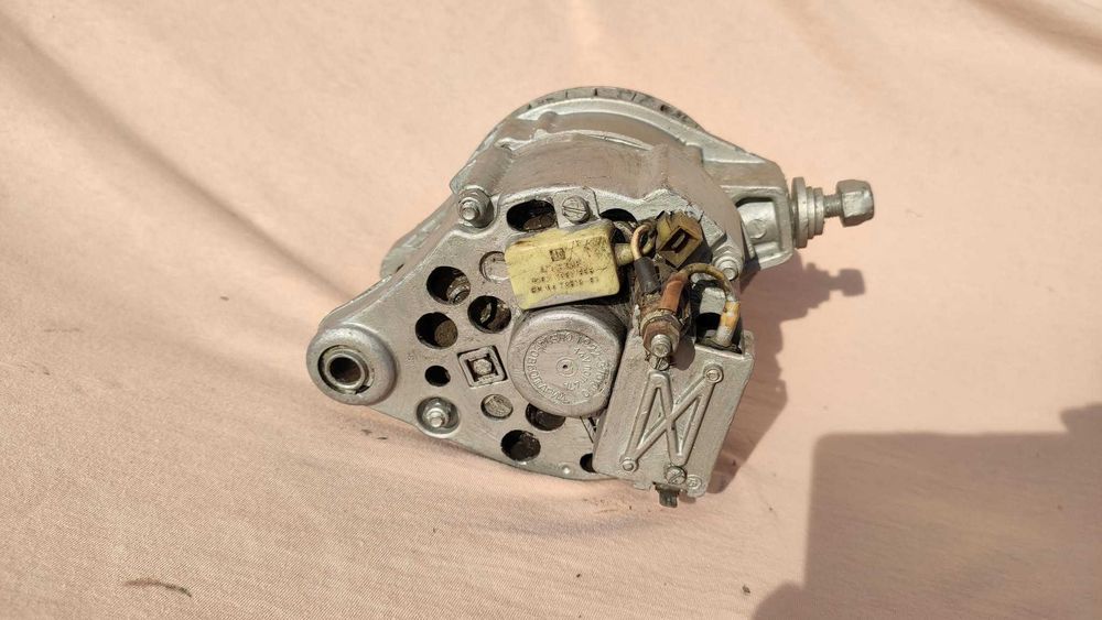 Alternator 12V Łada 2107
