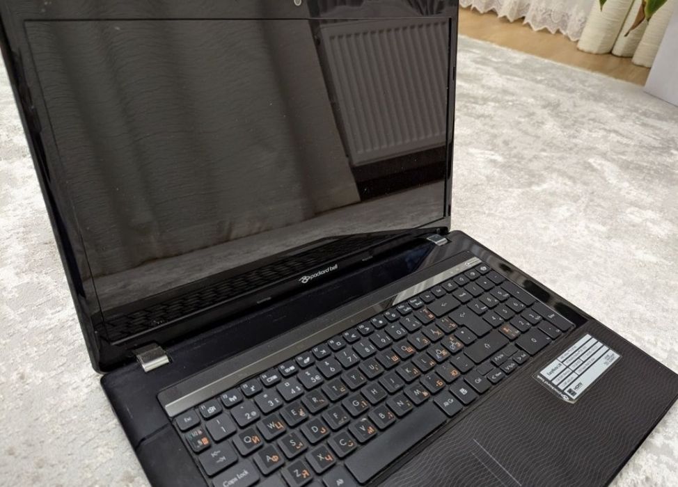 Ноутбук Packard Bell