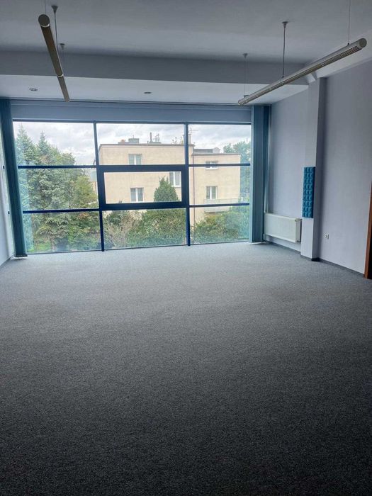 Lokale biurowe o pow. 46m2 i 25 m2 Toruń ul. Fałata 21
