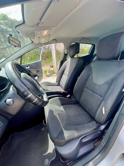 Vendo Renault Clio (2015) (98 000km)