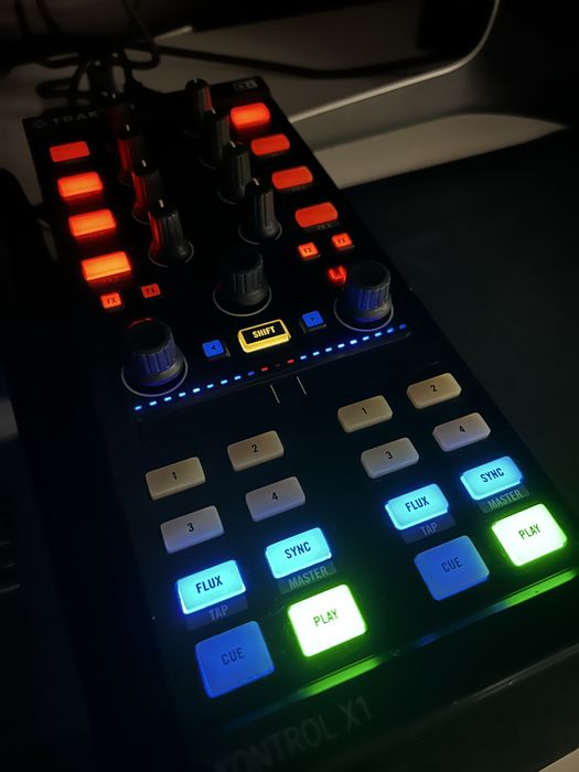 Kontrol Z1 MK1+ X1 MK2 + F1 excelente estado