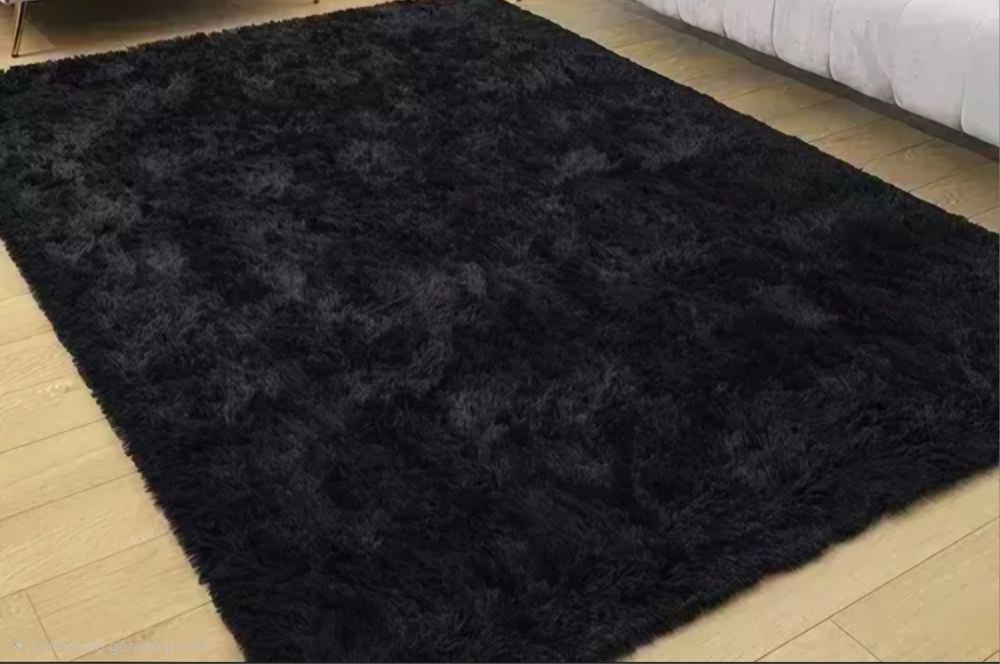 Tapete preto shaggy