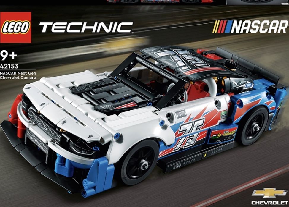 Конструктор LEGO Technic NASCAR:  Chevrolet Camaro