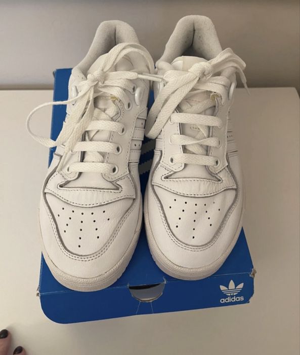 Sapatilhas Rivalry Low Branca - Adidas Originals