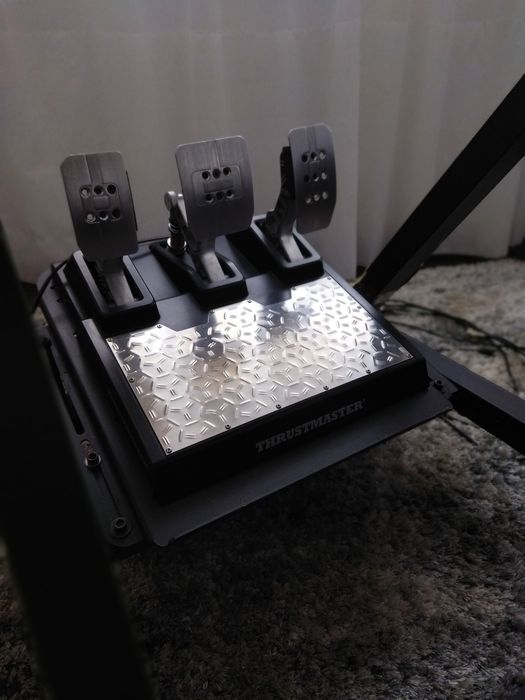 Sim Racing Gt track Thrustmaster64284520874115124