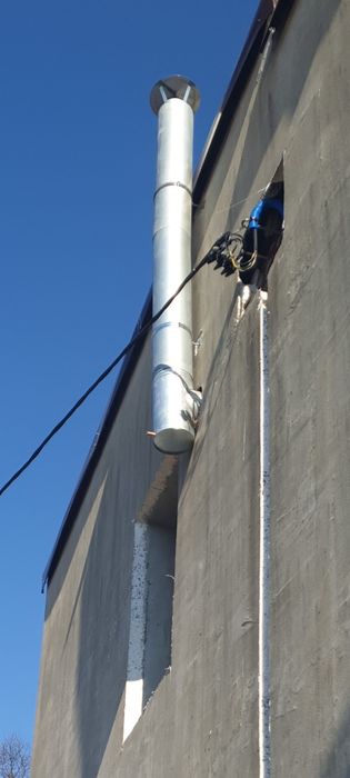 Kominy tylko  wentylacyjne fi 20