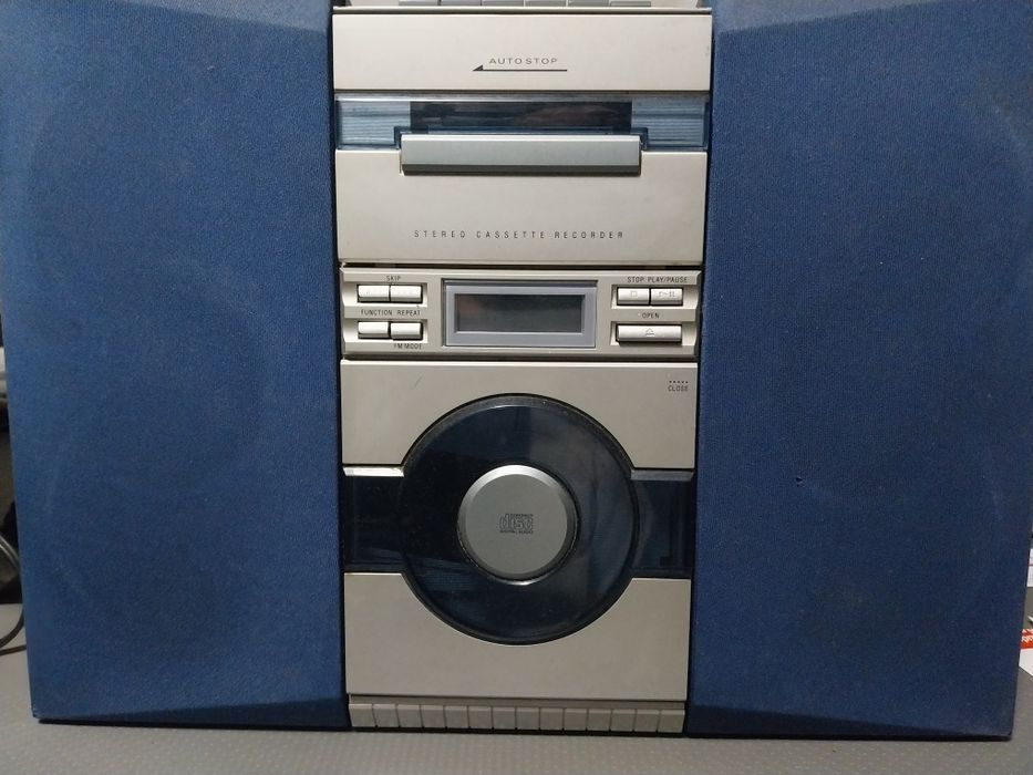 Aparelho som cd mp3 impecavel