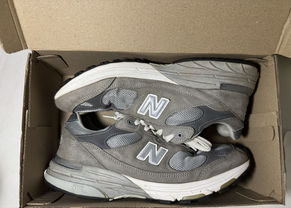 New Balance 993
