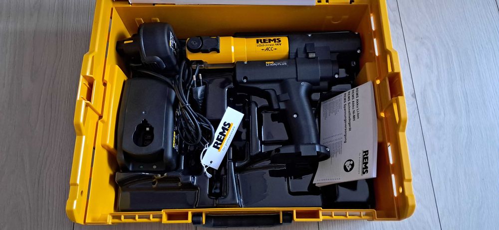 Zaciskarka Rems Mini Press 14,4v acc