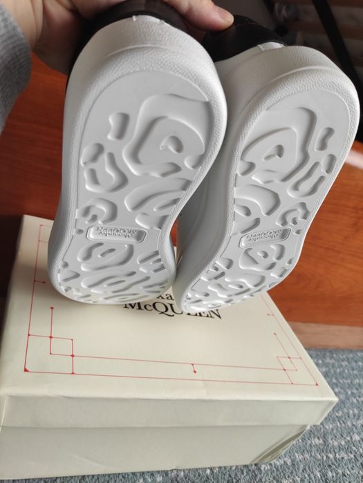 Tênis Alexander McQueen