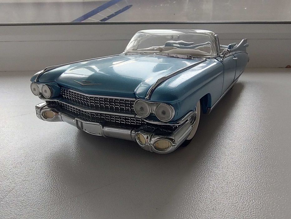 Модель 1:24 1959 Cadillac Eldorado Biarritz, 