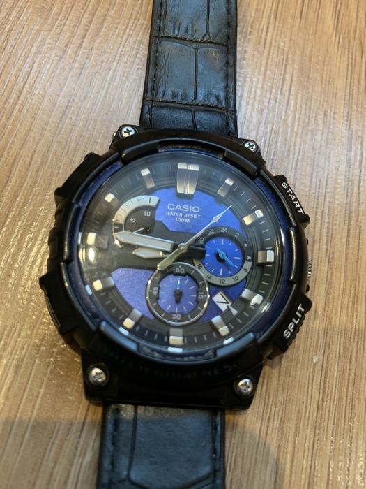 Годинник аналоговий Casio MCW200H-2AV