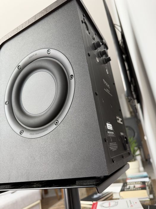 Focal Shape 65 студійні монітори, пара + стійки в подарунок