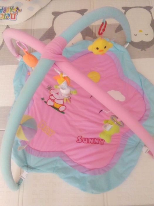 Детский развивающий коврик