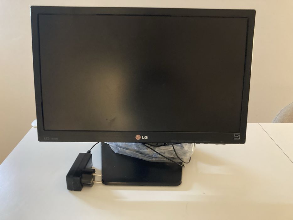 Monitor LG  como novo