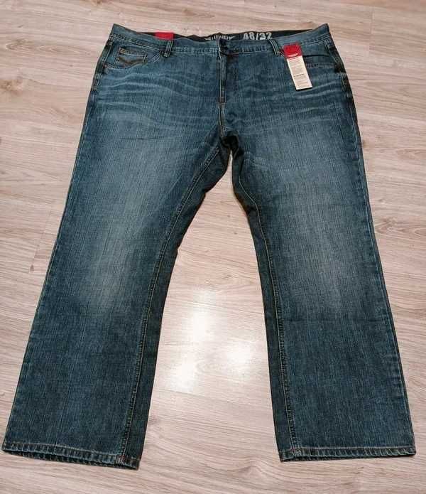 Nowe spodnie męskie jeansy niebieskie przecierane duży rozmiar 48/32