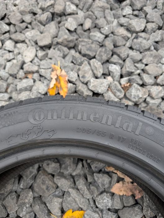 Комплект зимових шин Continental 205/55 R17 205*55 17 ContiWinterConta