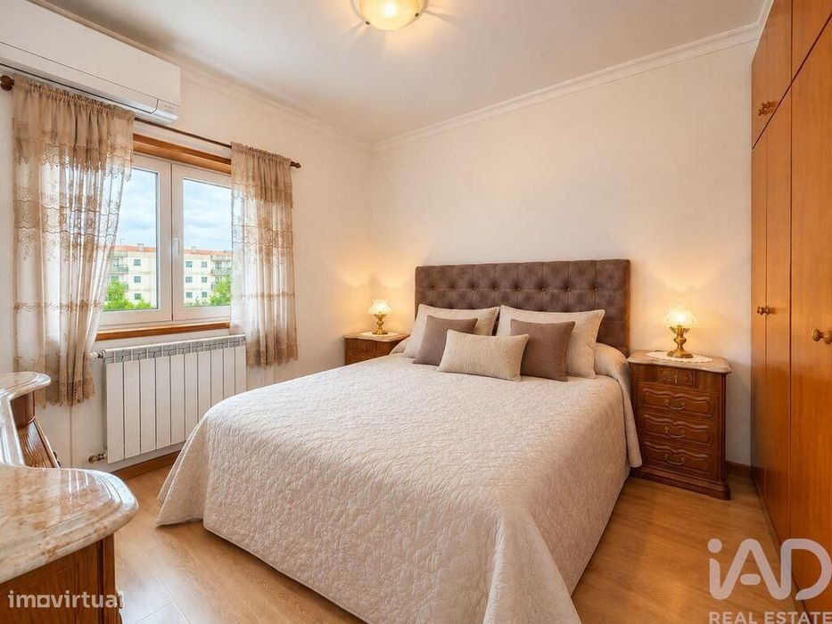 Apartamento T4 em Santa Maria Maior