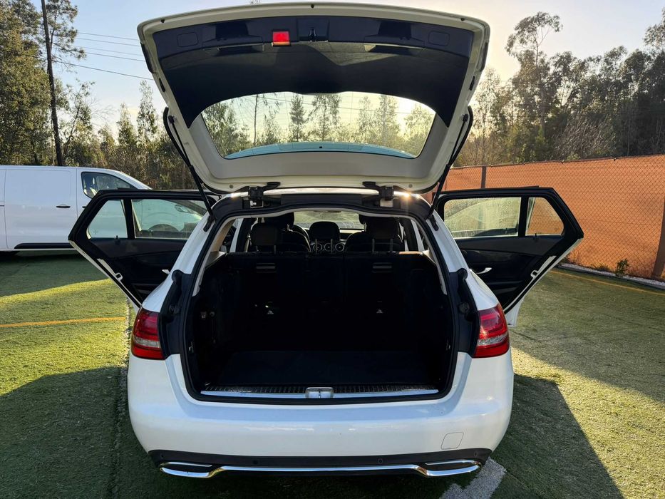 MERCEDES-BENZ C 220 d BLUETEC CARRINHA