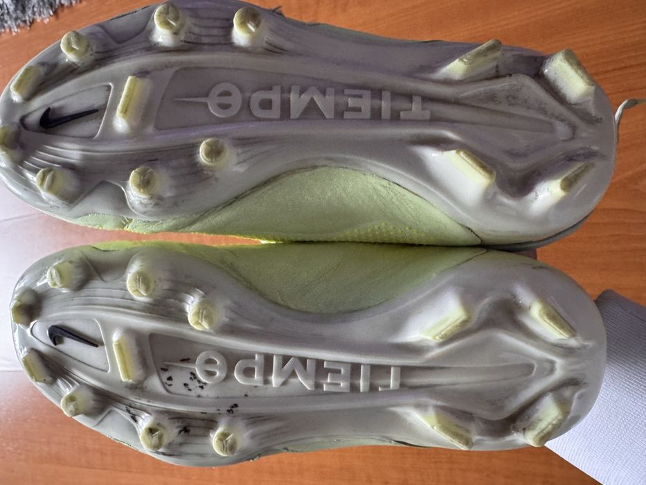 Chuteiras Tiempo tam.33