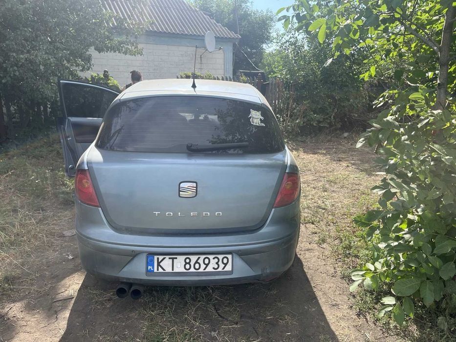 Сеат Толедо 2004