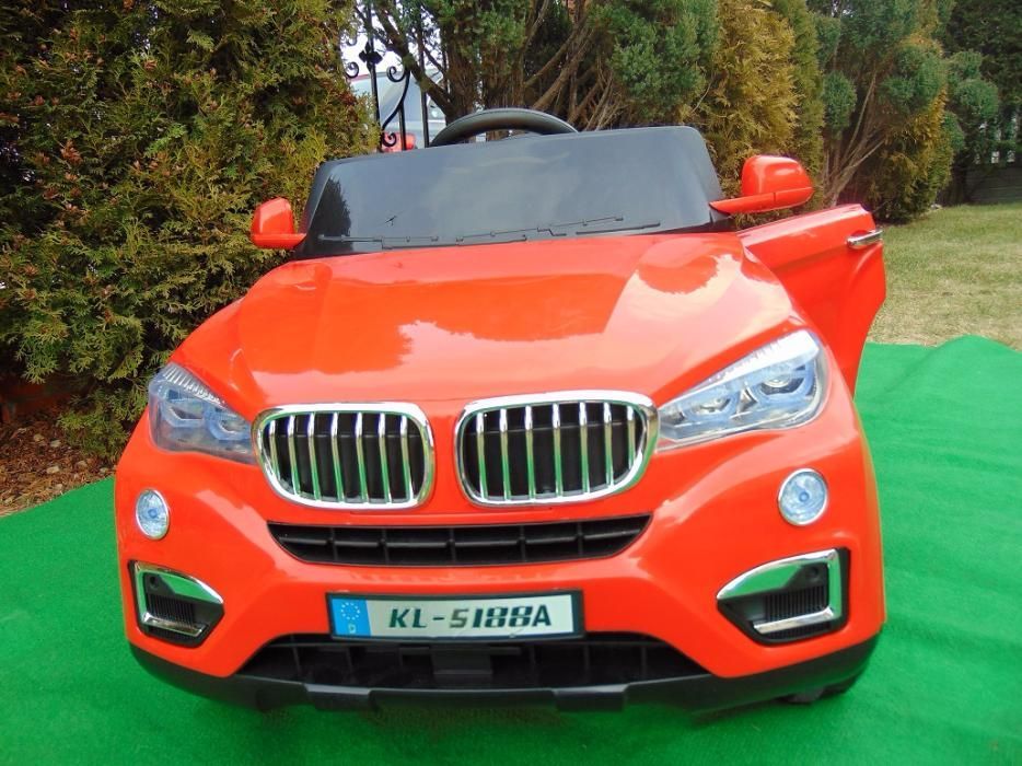 JAREX Auto BMW X6 Samochód na akumulator +pilot MP3 Miękkie koł