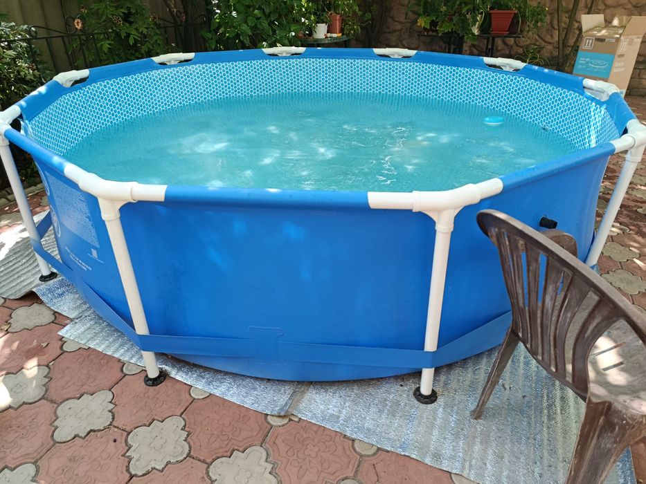 Продам каркасний бассейн 305×76 Intex