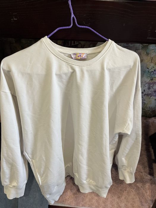 кофти по 200-250 грн