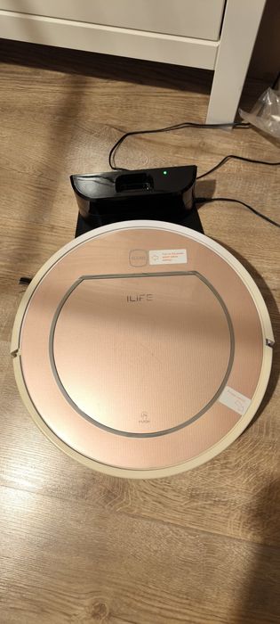 Robot sprzątający z funkcją mopowania ILIFE V7s Plus