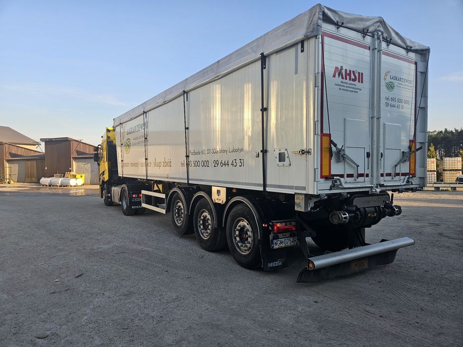 Wywrotka Mega Light 50m3 z wydmuchem  JK-3