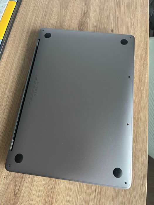 MacBook Pro 13 2017 i5/8GB Space Gray кирилиця