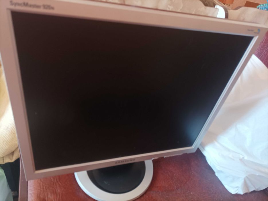 продам монітори ЖК