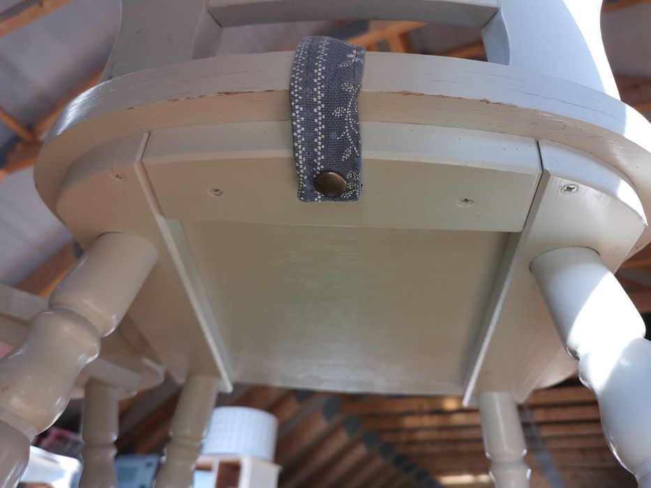 Śliczne dębowe krzesła 4szt.