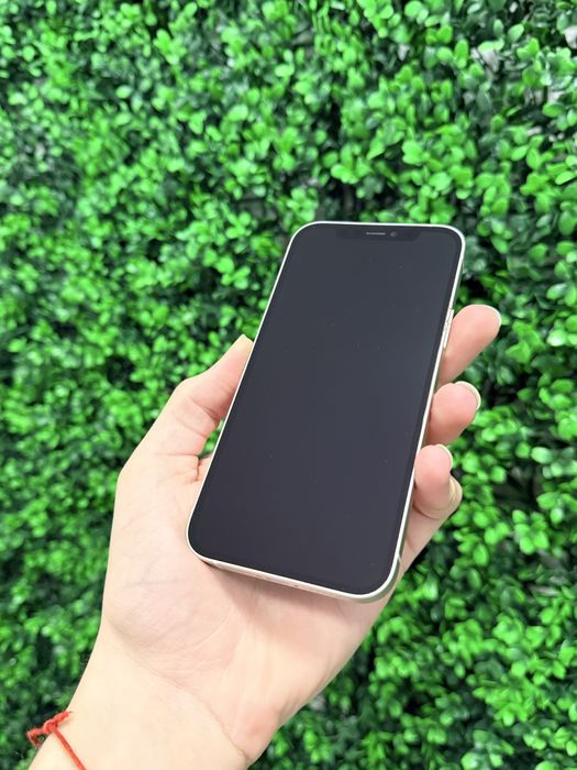Apple iPhone 12 64Gb Branco - Pague em 3x