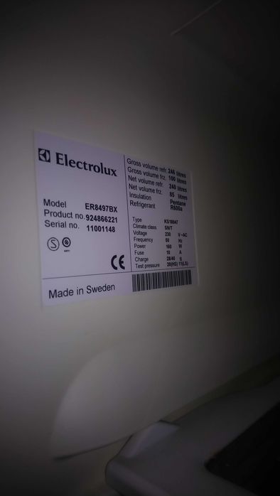 Frigorífico combinado Eletrolux, usado com avaria