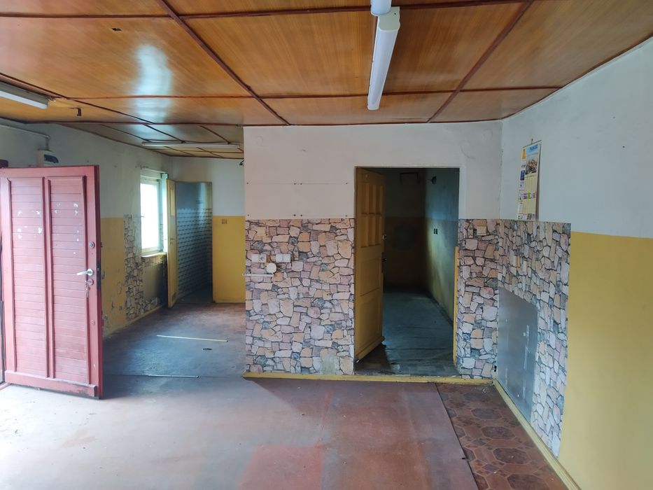 Dom Sielec, asfalt, media + działka