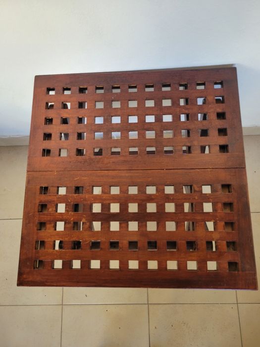 Mesa dobrável invernizada 50×50×50