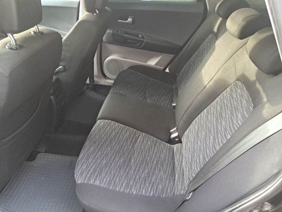Продам Kia  Ceed 2008року,мотор 1.6.