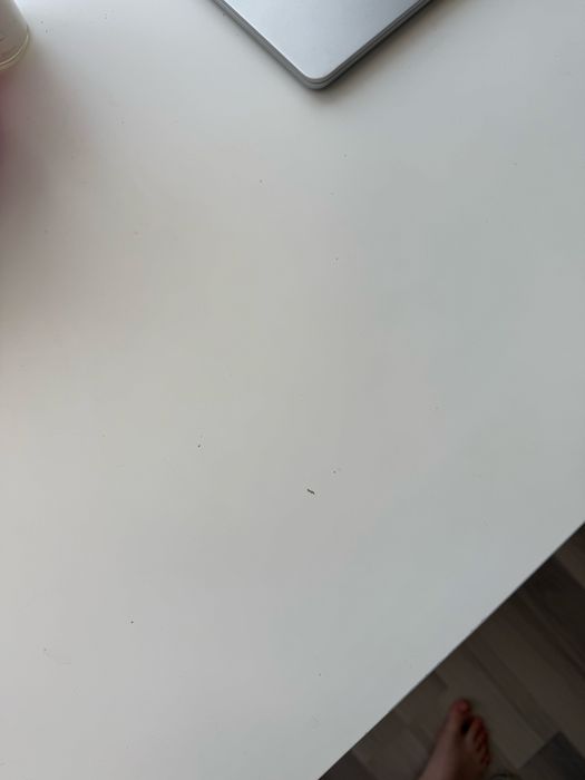 Białe buirko z ikea
