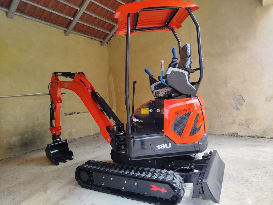 Mini escavadora de 1800Kg