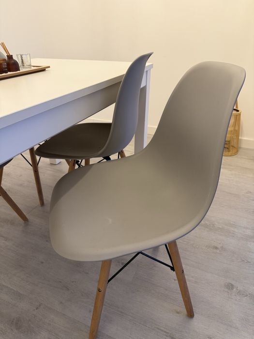 Conjunto ikea mesa e 4 cadeiras