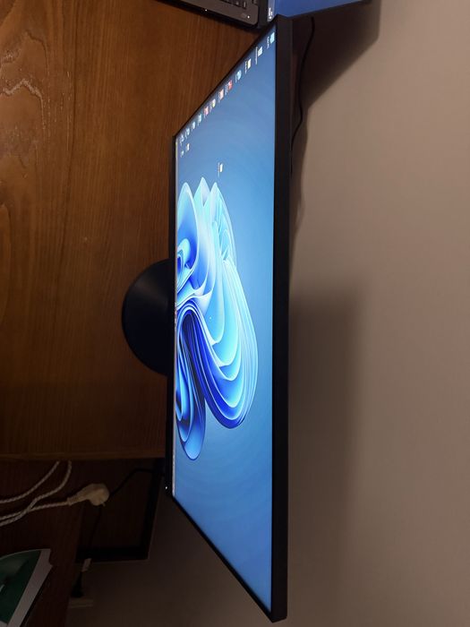 Lenovo D24-40 – Como Novo!