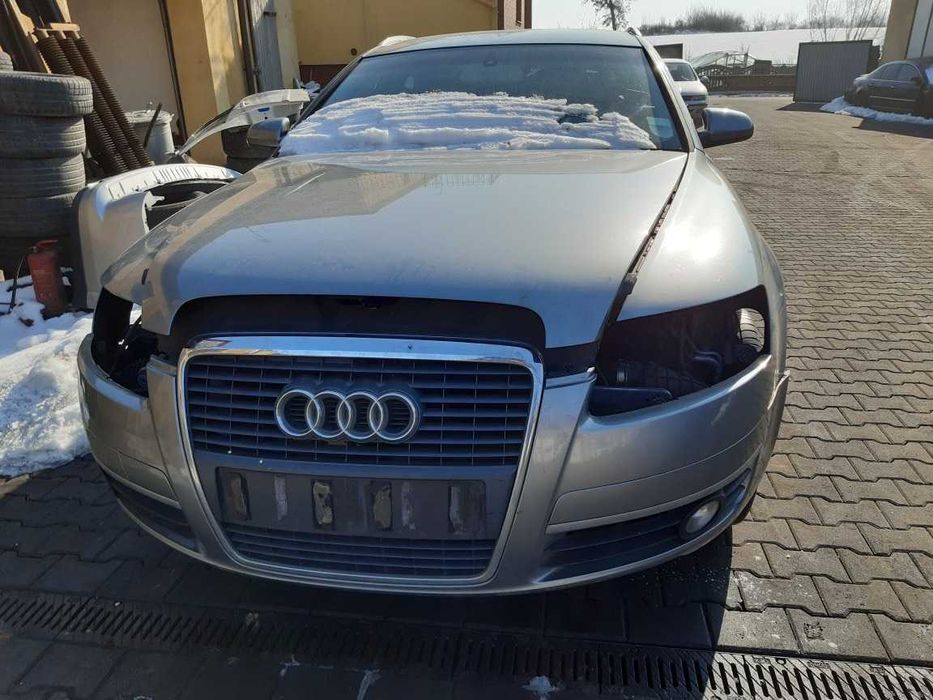 Audi A6 C6 Lampy zderzak maska błotniki hak