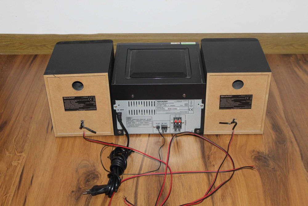 SHARP Wieża stereo FM CD/MP3 AUX Wysyłka