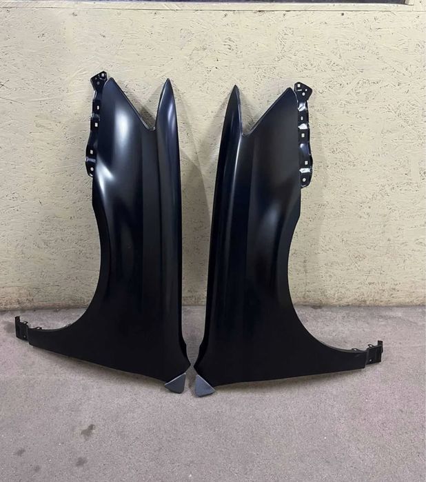 Нове переднє крило Toyota Camry, Carina, Yaris, Avalon, Corolla, RAV-4