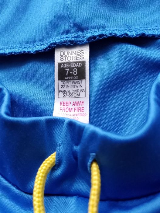 Krótkie spodenki piłkarskie Brazylia r 122