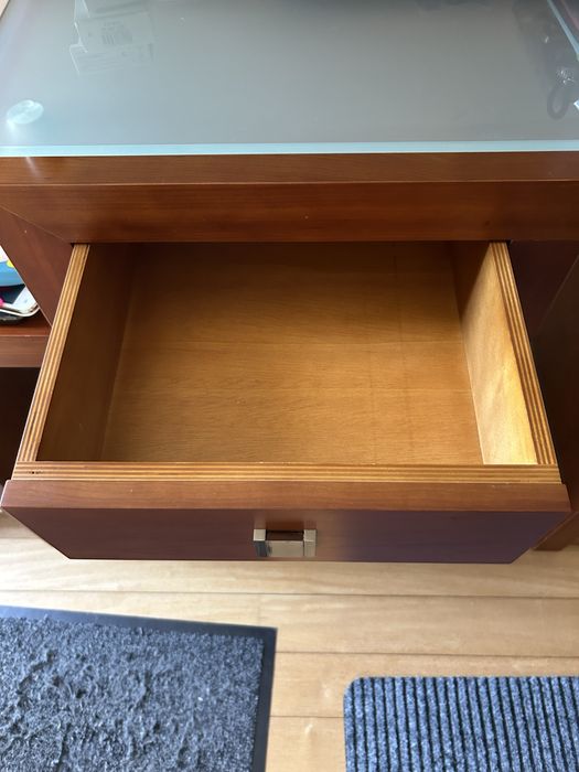 Consola/aparador em cerejeira