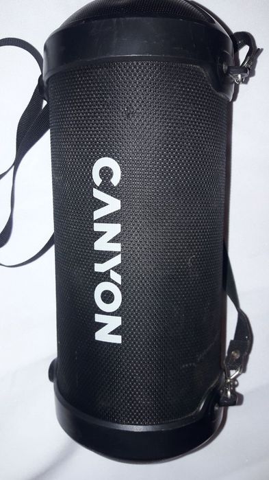 Продам блютуз колонку