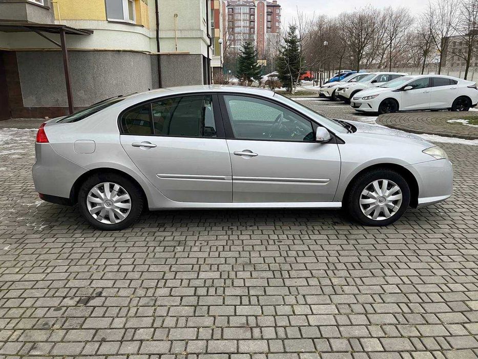 Renault Laguna 3. 2007 рік. Дизель 1.5